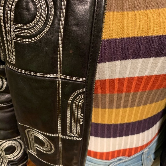 COPY - Womens Leather Pelle Pelle - Picture 4 of 7